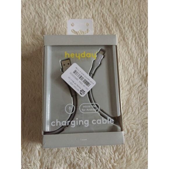 heyday™ 6' Micro USB to USB-A Round Cable-Cool Gray/Silver - Picture 1 of 1